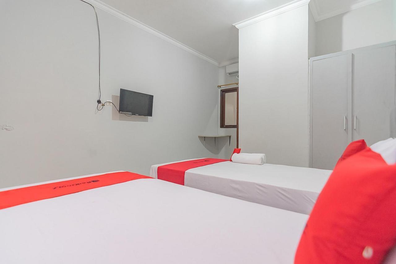 Reddoorz Plus At Bukit Cinta Street Balikpapan Klandasan Kecil Exterior photo